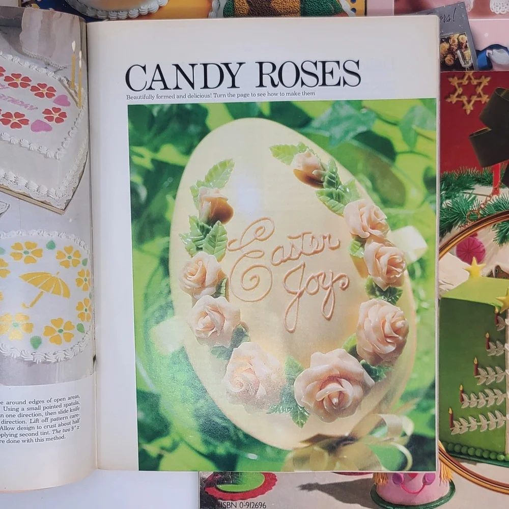 VALUE BUNDLE: 5 Vintage Wilton Cake Decorating Books Lot Yearbooks 1976-1993